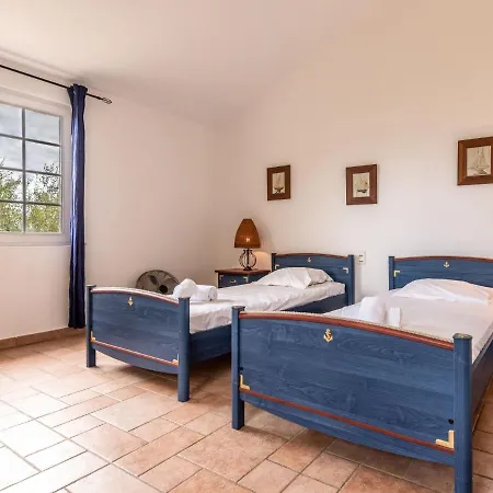 Pavellone By Interhome