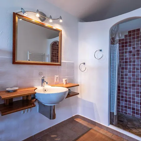 Villa Pavellone By Interhome *
